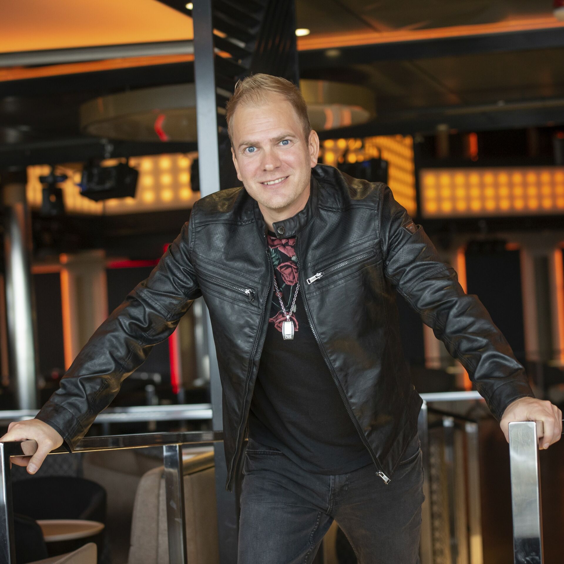 Mikko Mäkeläinen & Myrskylyhty Valssimyllyllä